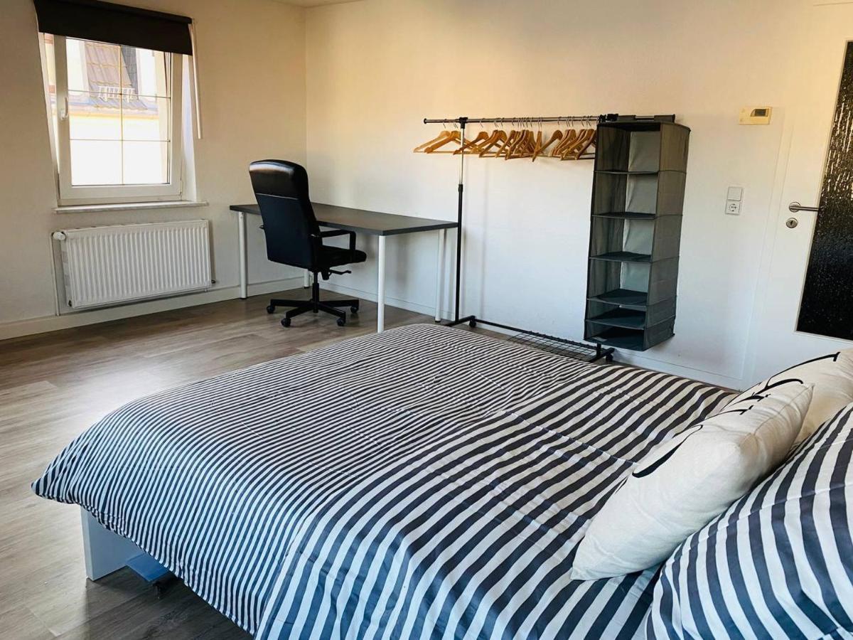 Xxl Ruhiges Sofa Freital Am Fluss Dresden Appartamento Esterno foto